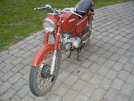 Honda cd 50 billede 2