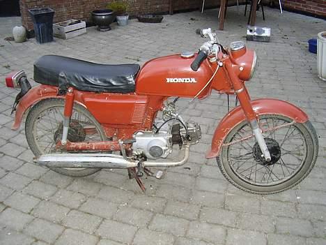 Honda cd 50 billede 4