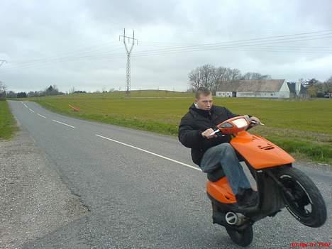 Yamaha Jog # PEPSI'S RACER # - Jaah, hvis I havde set fotografen havde i nok også set lidt sjove ud i hovedet .. ;) billede 20