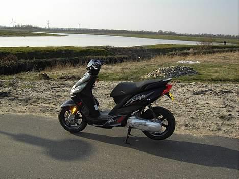 Yamaha Jog R Solgt billede 1