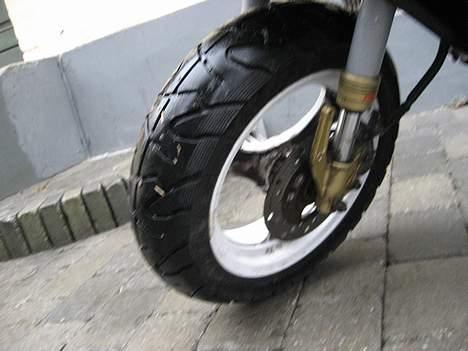 Suzuki katana lc. SOLGT billede 7