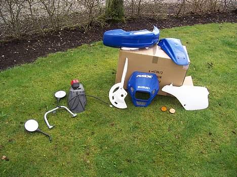 Suzuki Rmx  SOLGT billede 9