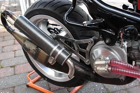 Yamaha Aerox Evo Lc DD STJÅLET billede 13