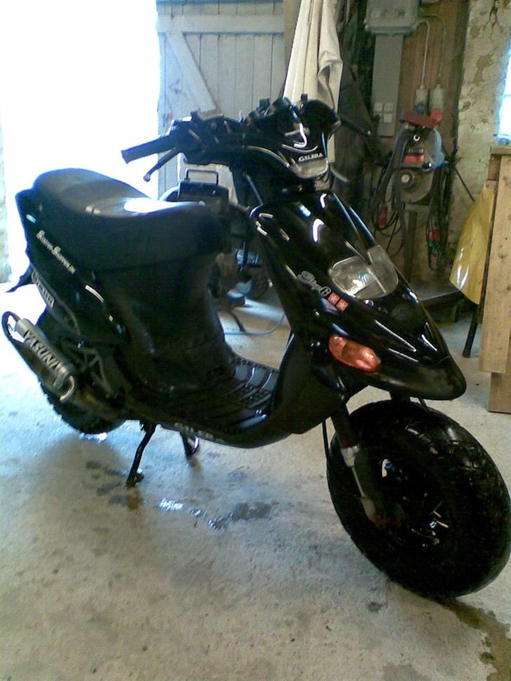 Gilera stalker $byttet$ billede 1