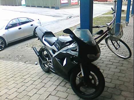 Aprilia Rs50 SOLGT* billede 3