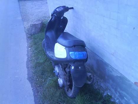 Yamaha jog space solgt billede 5