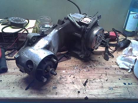 Piaggio Zip Sport SOLGT - igang med at rense blokken på svinet billede 6