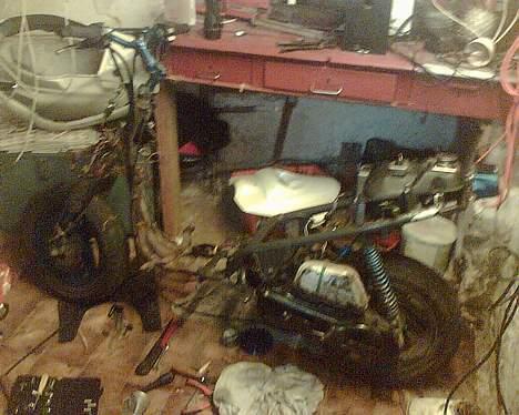 PGO Hot 50 (Smidt på pladsen) billede 7