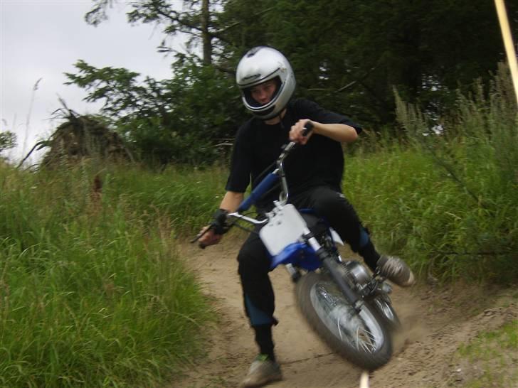 MiniBike 125cc Dirtbike "Byttet" billede 1