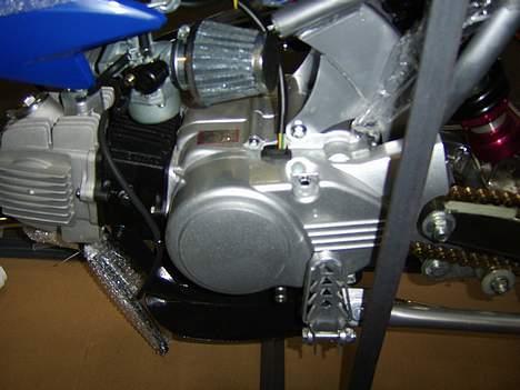 MiniBike 125cc Dirtbike "Byttet" billede 5