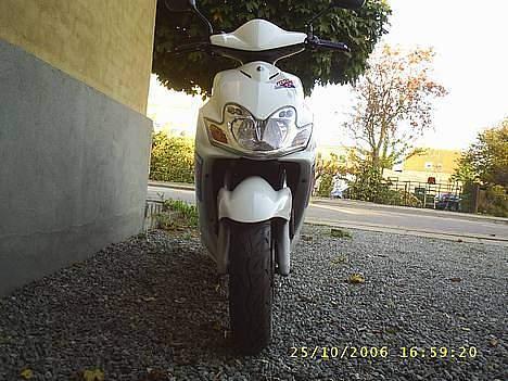 Yamaha Jog R - Solgt... billede 9