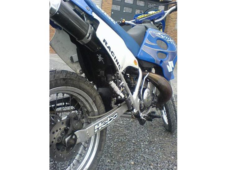 {{currentPhoto.altText}} billede {{currentPhoto.number}}