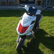 Aprilia Sonic LC EVO 'Solgt'