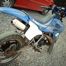 Suzuki smx