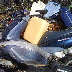 Aprilia Aprilia Area 51 smidt ud