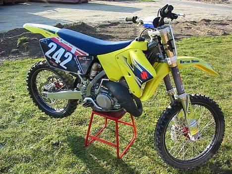 Suzuki rm 125 (solgt.) billede 8