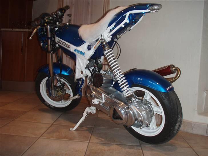 Suzuki street magic tilsalg billede 9