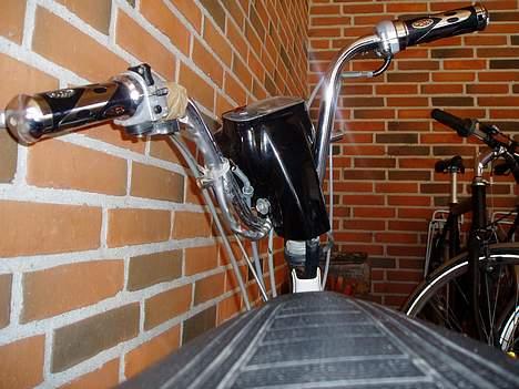 Suzuki FZ50 [SOLGT] billede 12