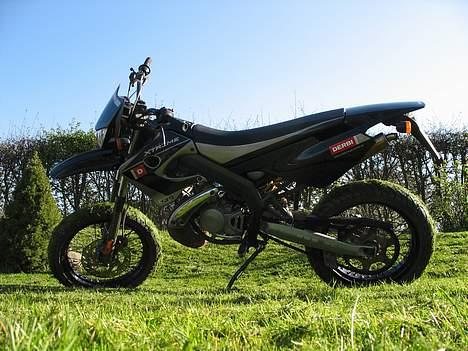 Derbi Senda SM X-treme LC DD - Ja det er sku en dejlig maskine billede 1