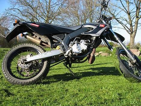 Derbi Senda SM X-treme LC DD - den ser godt ud.. den er top nice.. billede 6