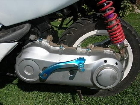 Aprilia sonic  (solgt) - uf  mit dejlige flotte kickstarter skjold <3 billede 1