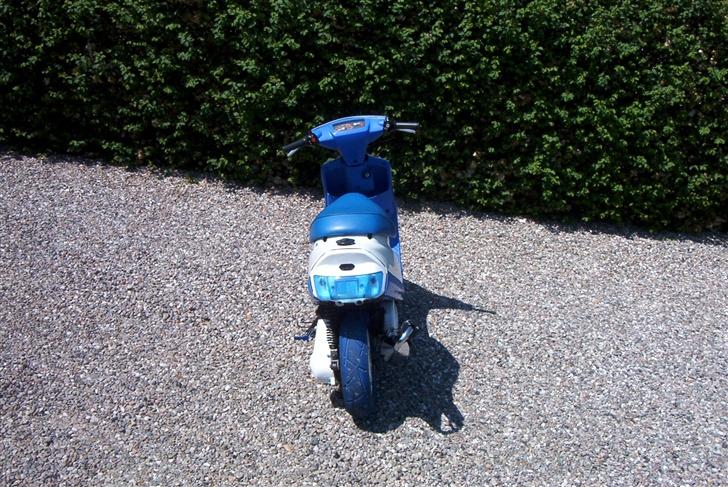 Yamaha Jog As  >>>SOLGT<<< - vinklen i vil se mest!  hehe :P billede 12