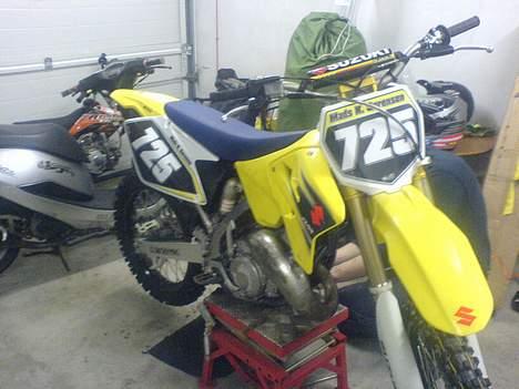 Suzuki RM125(SOLGT) billede 1