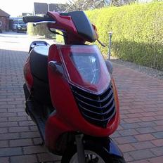 Aprilia Sonic GP (SOLGT)