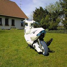 Aprilia sonic ac  (solgt)