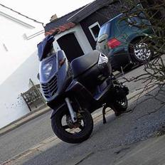 Aprilia sonic  SOLGT !