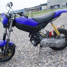 Suzuki Street Magic (Solgt)