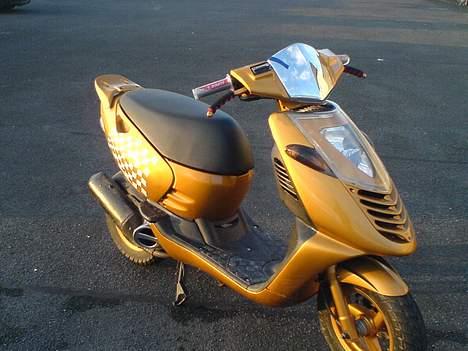 Aprilia Sonic ac smadret/ solgt billede 12