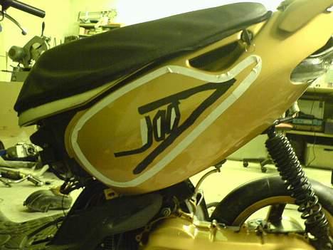 Aprilia Sonic ac smadret/ solgt billede 14