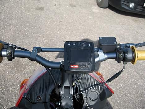 Aprilia sonic  BYTTET - Mums.. Bart styr og digital speedo.. Kan det blive bedre?? Heeh billede 3