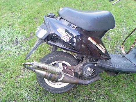 Yamaha JOG FS   TAGET AF PANSERE - nu billede 9