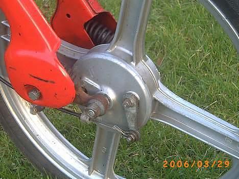 Vespa ciao 100% spritter - fint skal det jo være billede 5