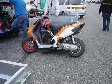 Piaggio NRG baneracer (SOLGT) billede 11