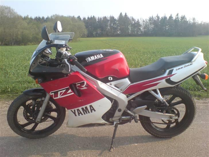 Yamaha tzr lc. (total skadet) billede 1