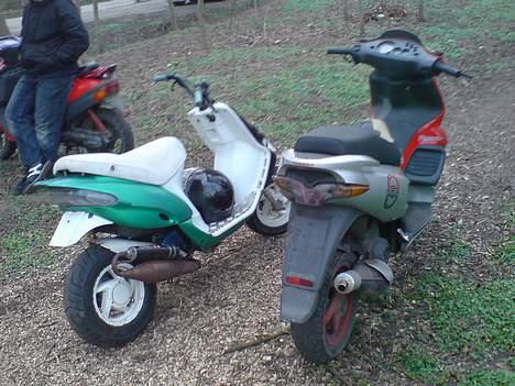 Gilera Runner LC DD (Solgt) - Mig og min vens knallert billede 2