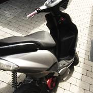 Yamaha Jog R *SOLGT*