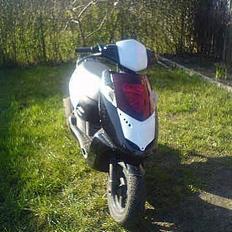 Aprilia sonic (SOLGT)