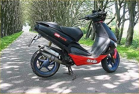 Aprilia Ditech *SOLGT* billede 2