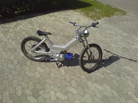 Puch maxi k (Byttet) - som den står d 18/4 07 uden tænding billede 12