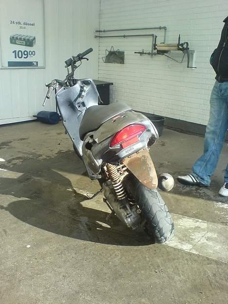 Aprilia Rally *SOLGT* billede 5