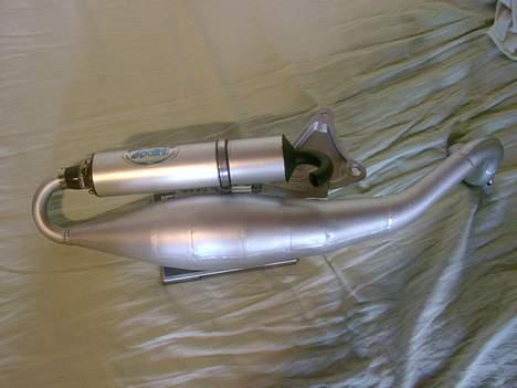 Aprilia sonic gp byttet til ssm - min total lækre udstødning :) billede 9