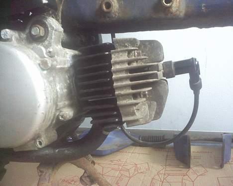 Suzuki fz50 solgt 3 Kg - Cylle malet sort (: topstykket er også malet sort (:  billede 7