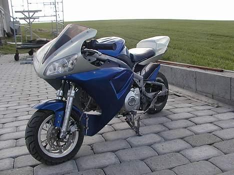 MiniBike pocketbike R6 110cc billede 5