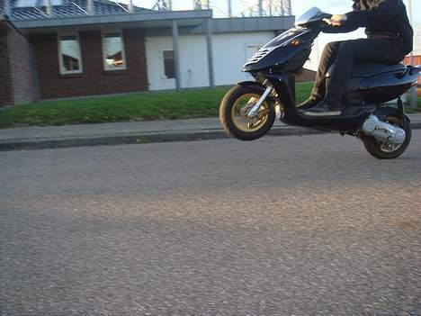 Aprilia Sonic SOLGT billede 4
