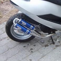 Suzuki Estilete