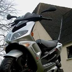 Peugeot speedfight 2 LCE